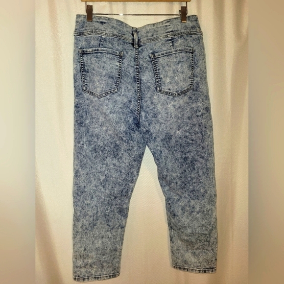 Cropped Jeans - Picture 5 of 5